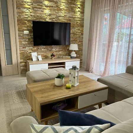 Apartman Mak Lägenhet Mostar Exteriör bild